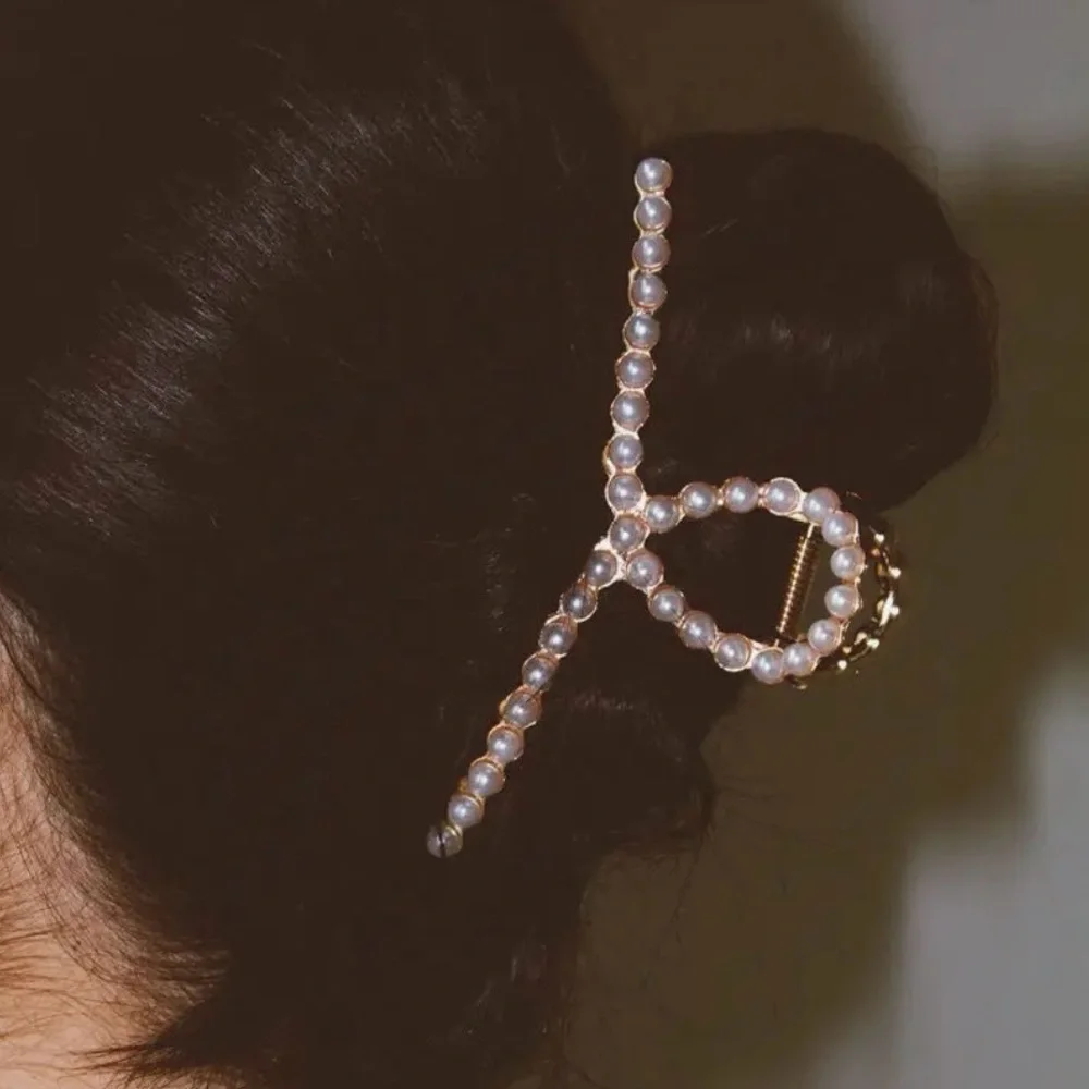 Pearl Swirl Claw Clip